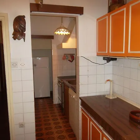 Edi - Captain's House