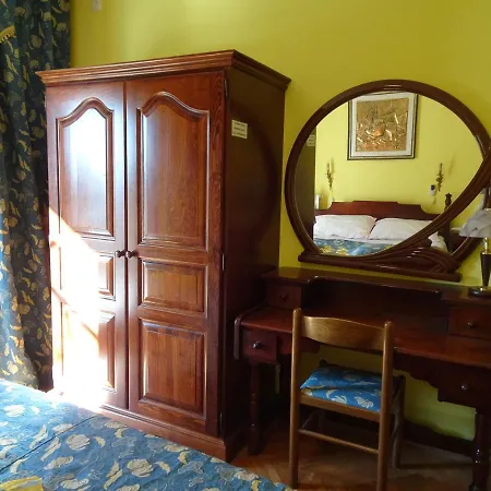 Edi - Captain's House *